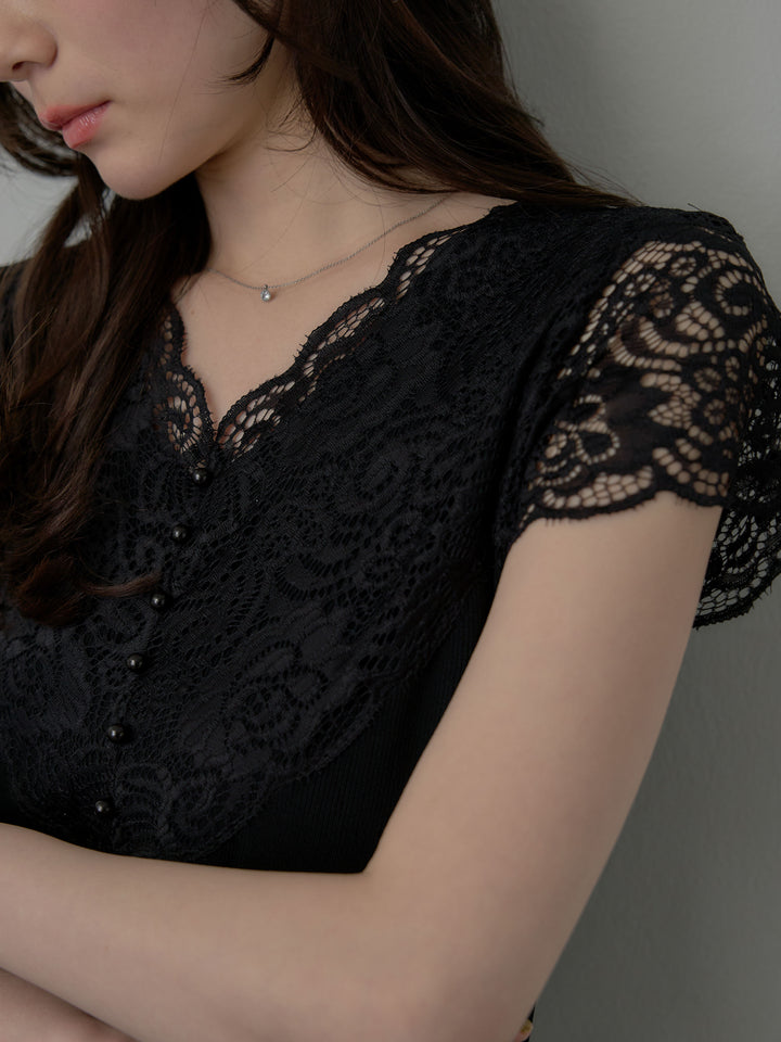 パールボタンレース切替ニットTシャツ