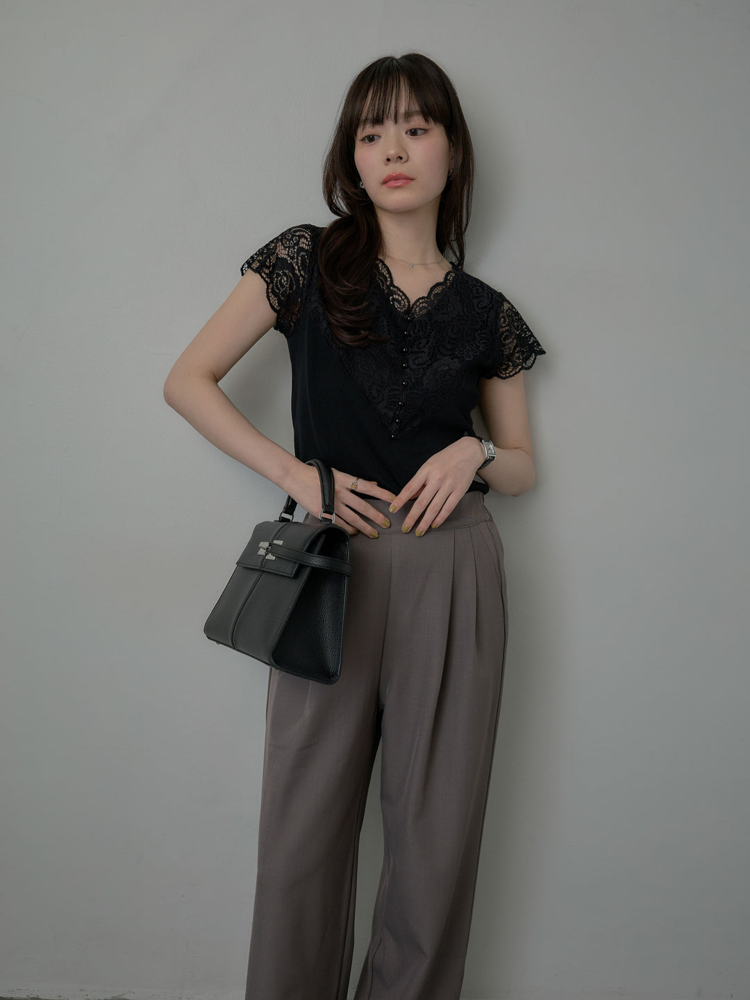 パールボタンレース切替ニットTシャツ