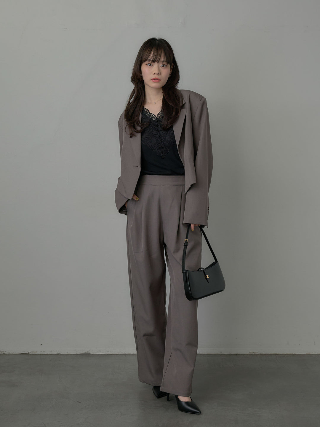 スーツ地ショートテーラードジャケット