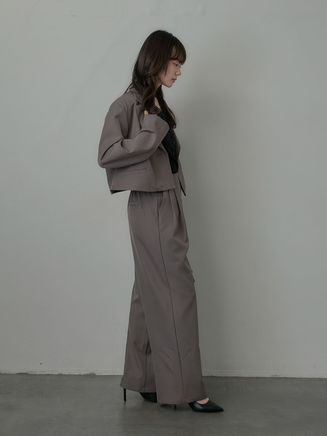 スーツ地イージータックパンツ