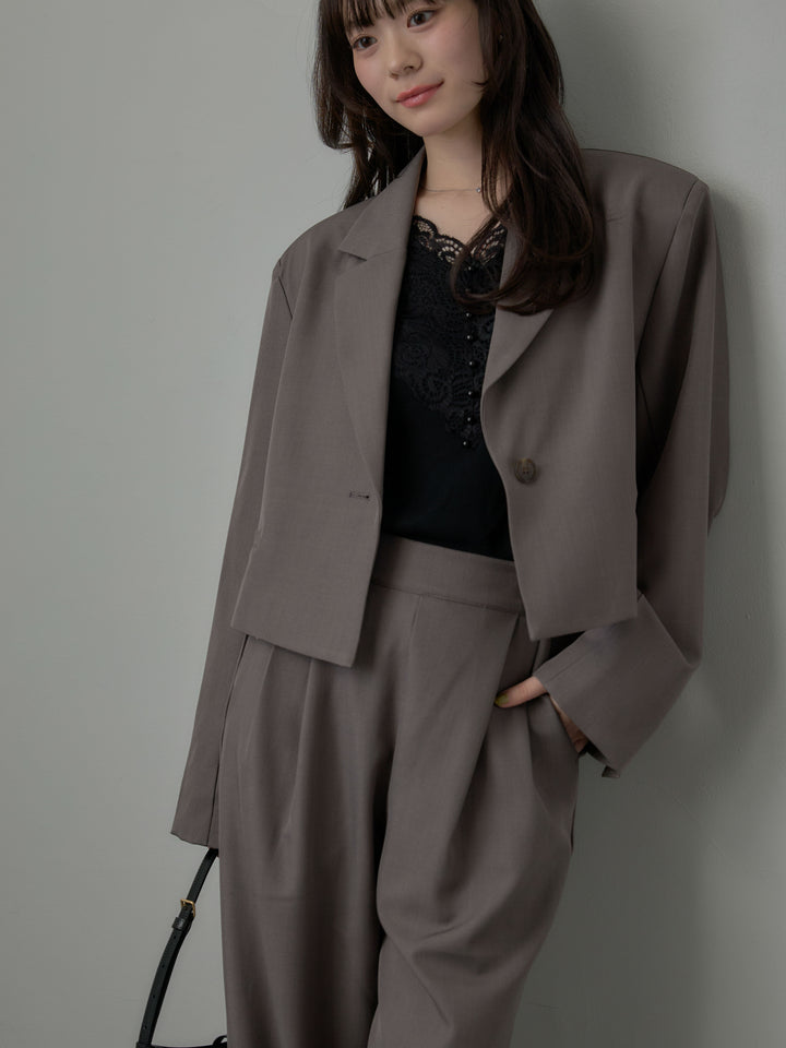 スーツ地ショートテーラードジャケット