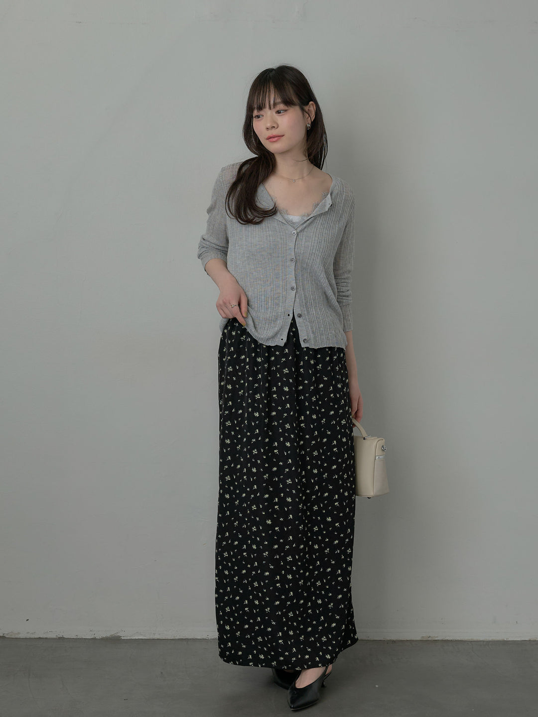 小花柄サテンイージースカート