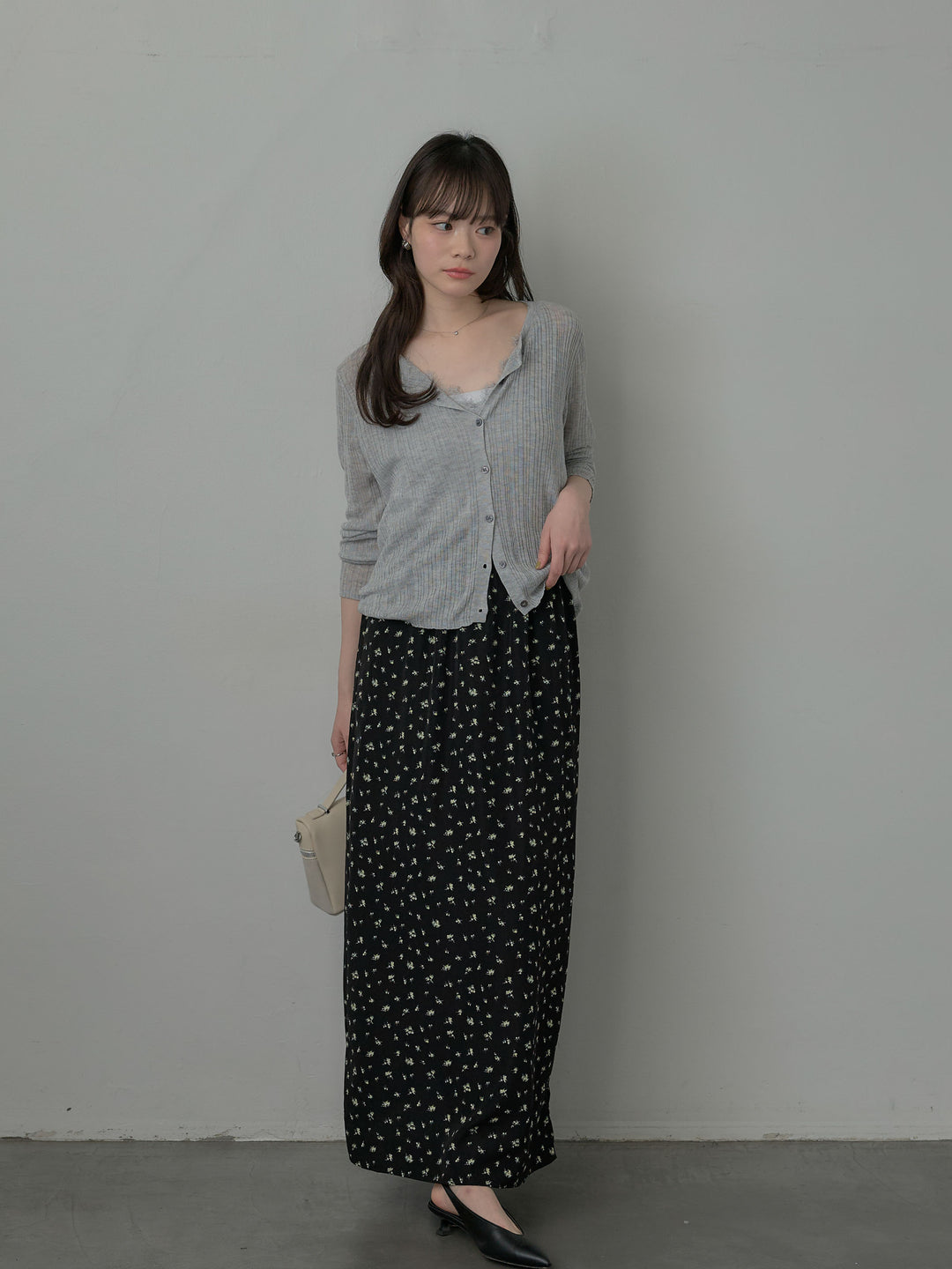 小花柄サテンイージースカート