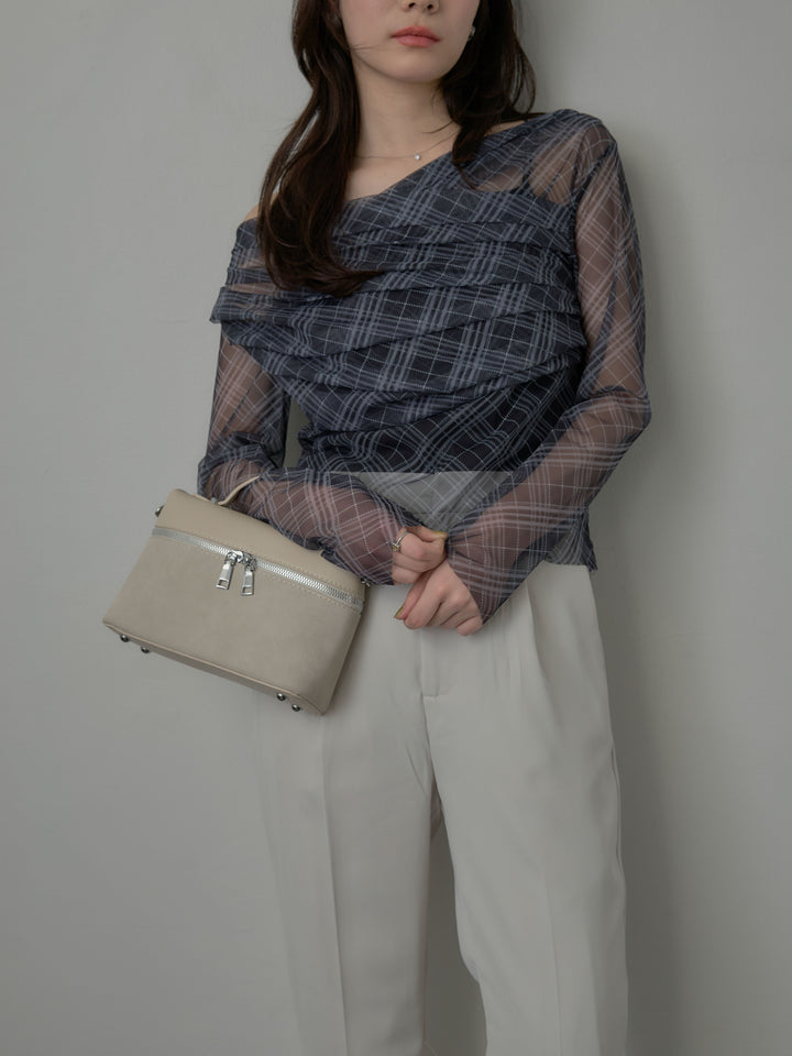 シアーチェックドレープトップス