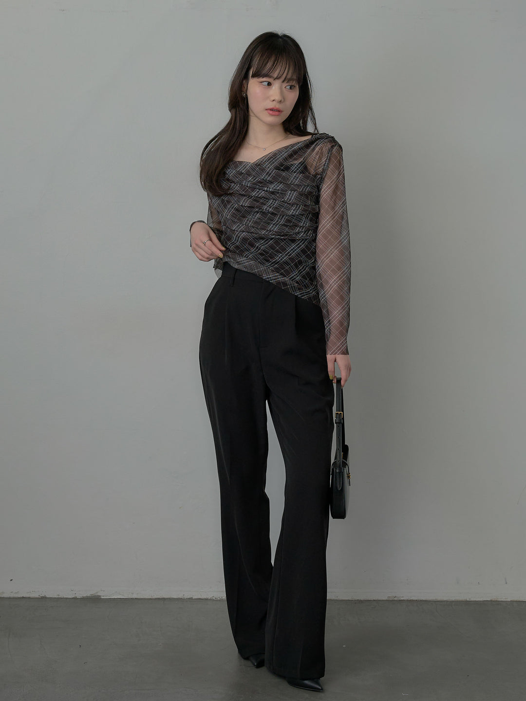 シアーチェックドレープトップス