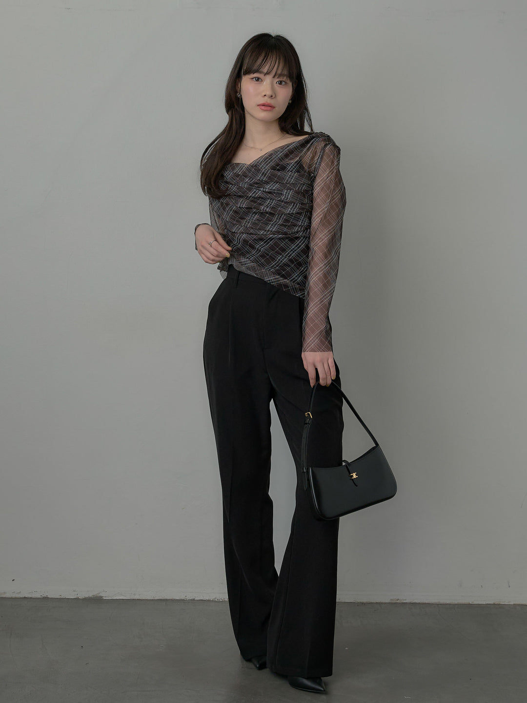 エステルツイルセミフレアパンツ