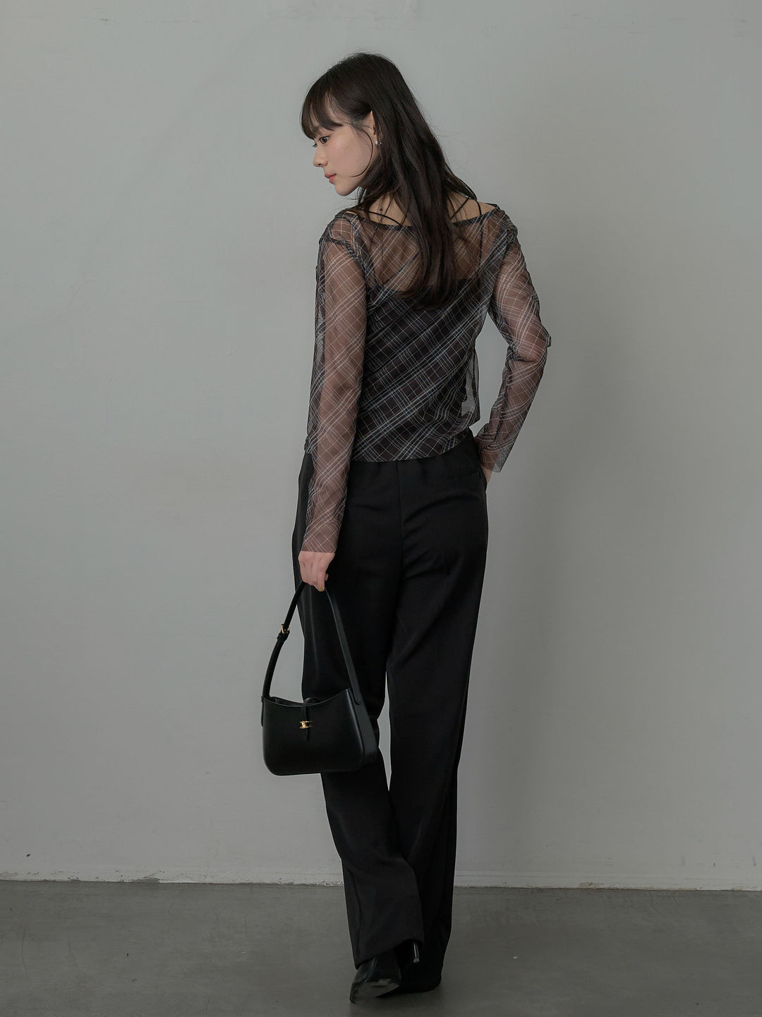 シアーチェックドレープトップス