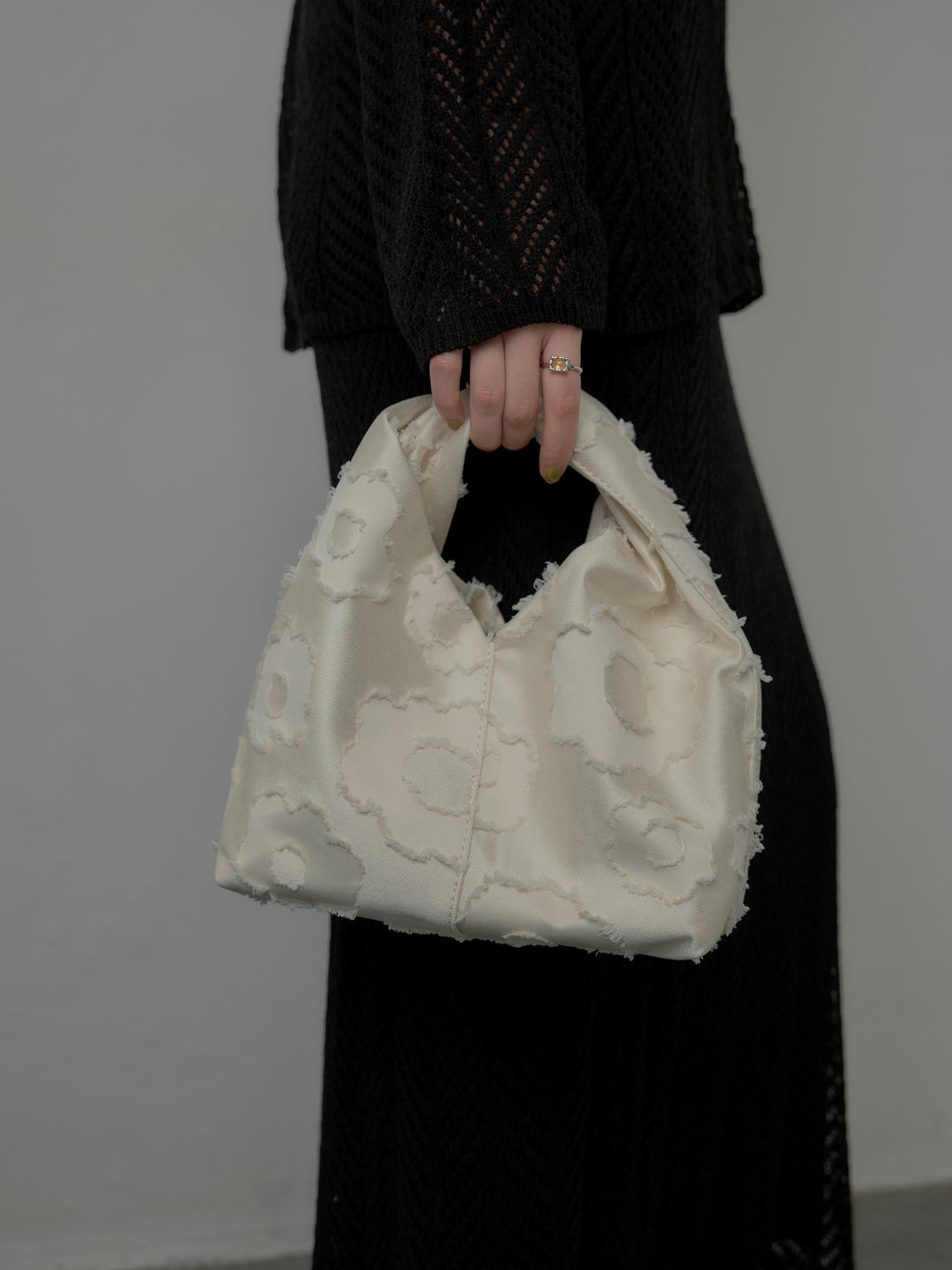 BLOOMフリンジミニハンドBAG