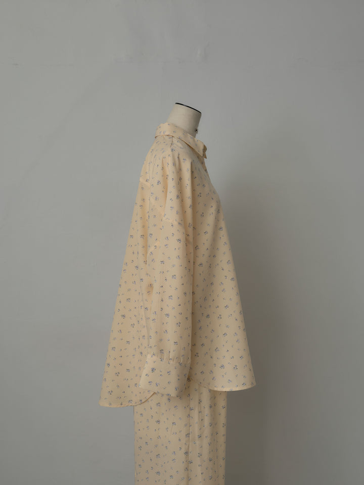 小花柄サテンオーバーシャツ