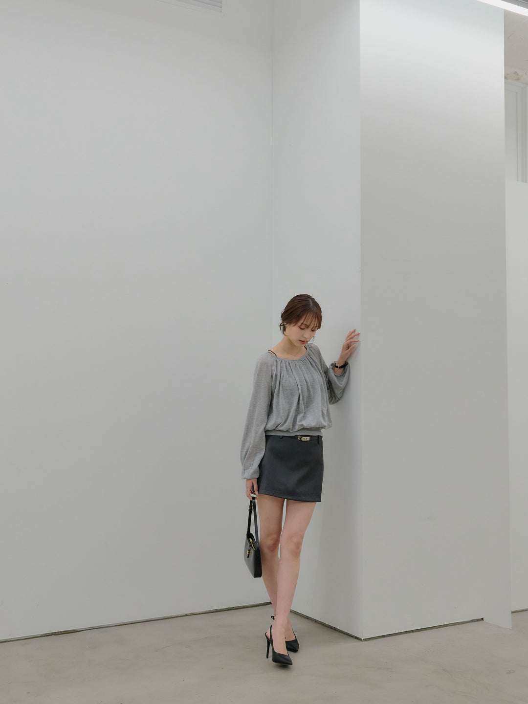 ニュアンスギャザーシアープルオーバー