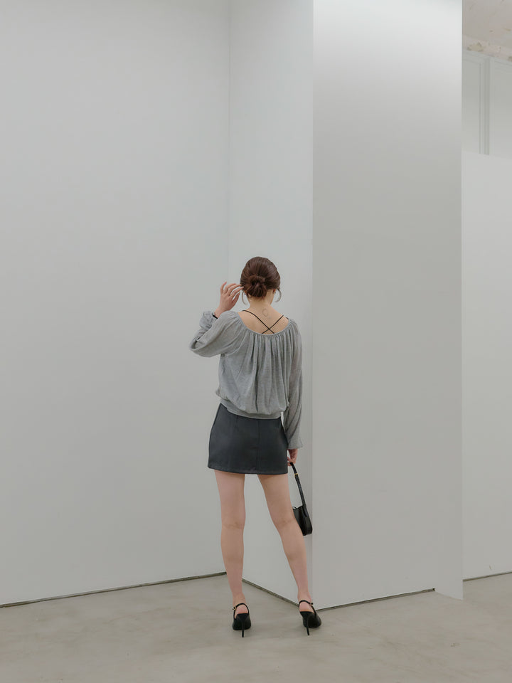 ニュアンスギャザーシアープルオーバー