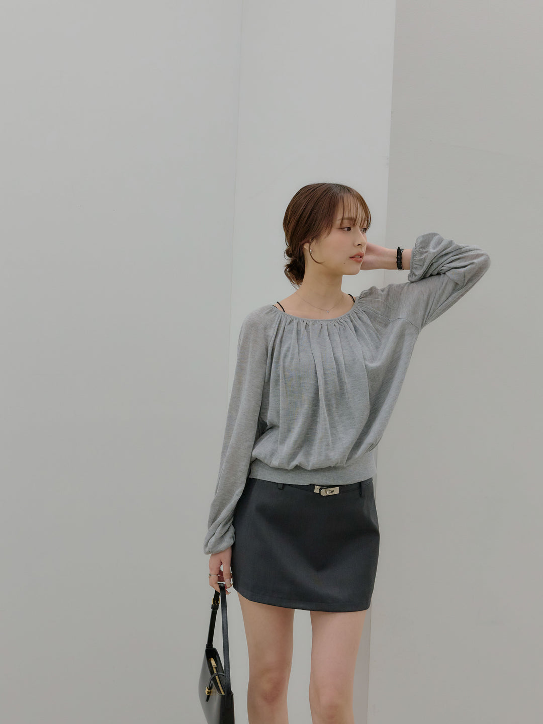 ニュアンスギャザーシアープルオーバー