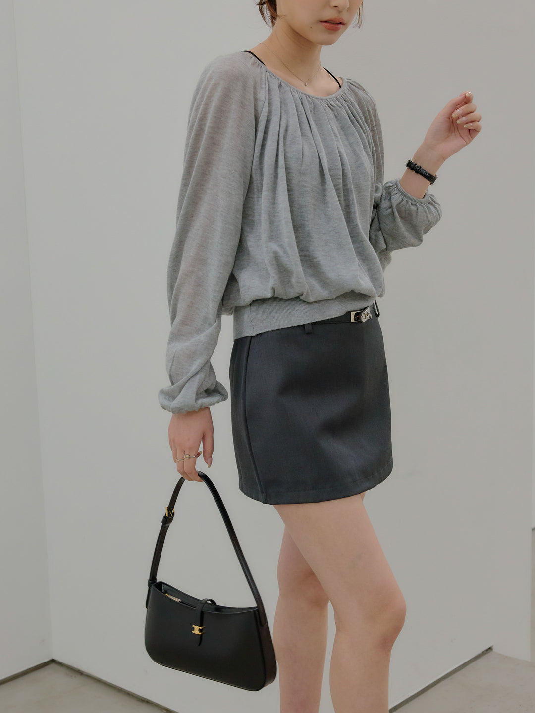 ニュアンスギャザーシアープルオーバー