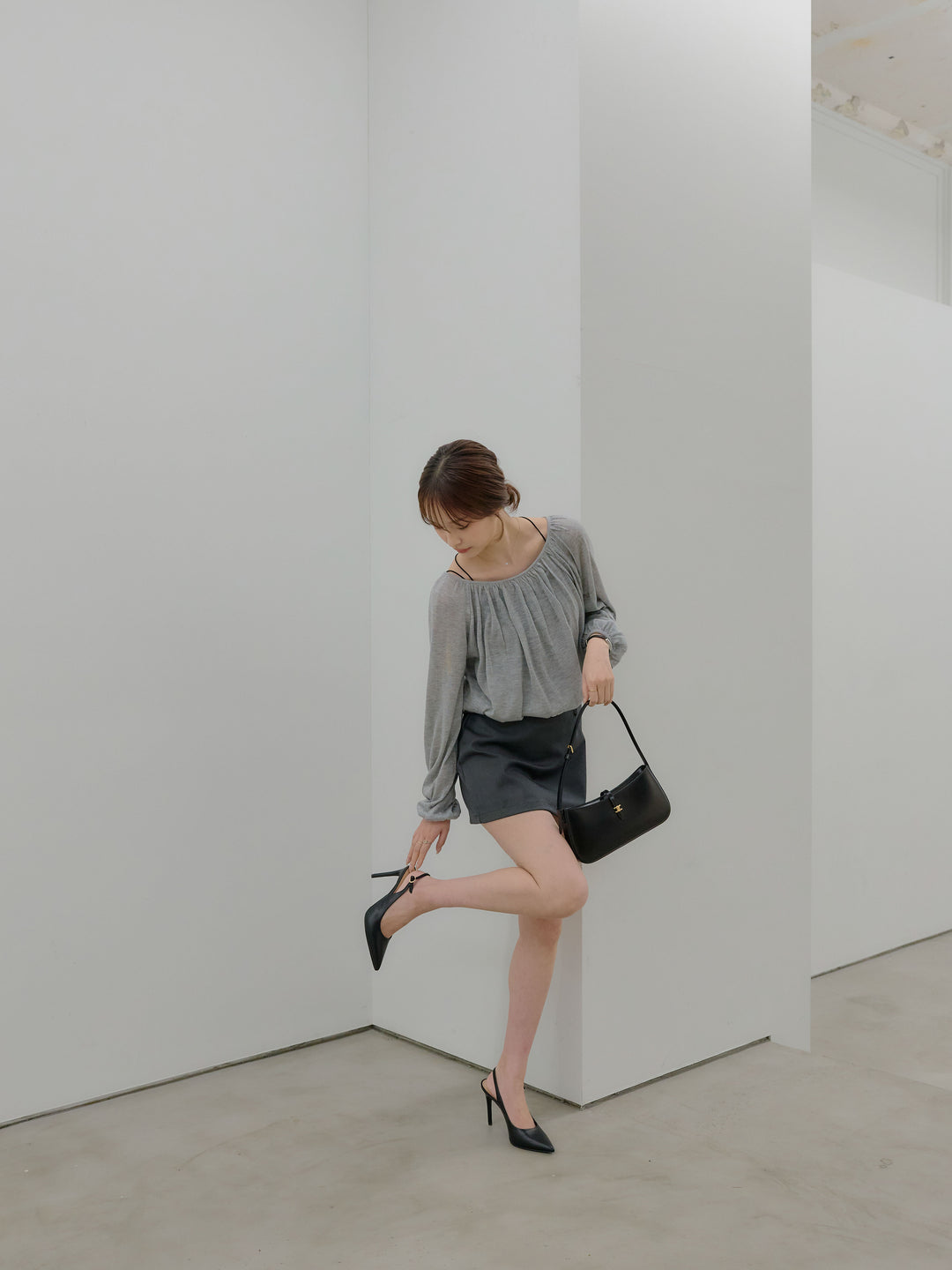 ニュアンスギャザーシアープルオーバー