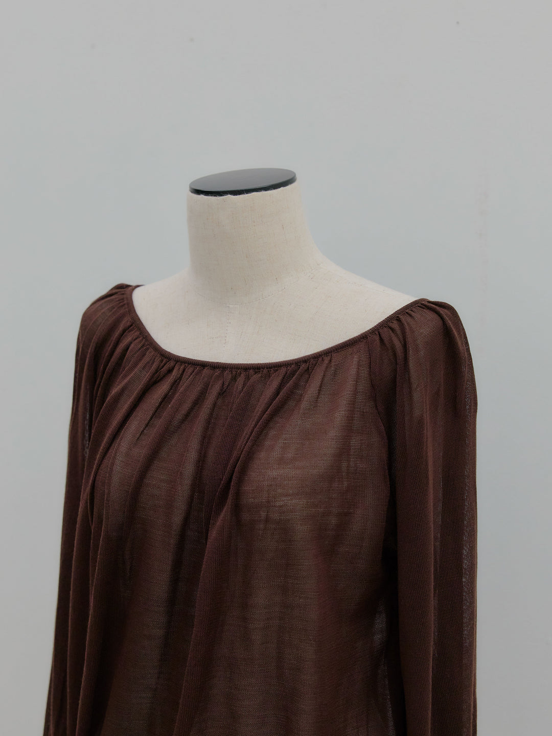 ニュアンスギャザーシアープルオーバー