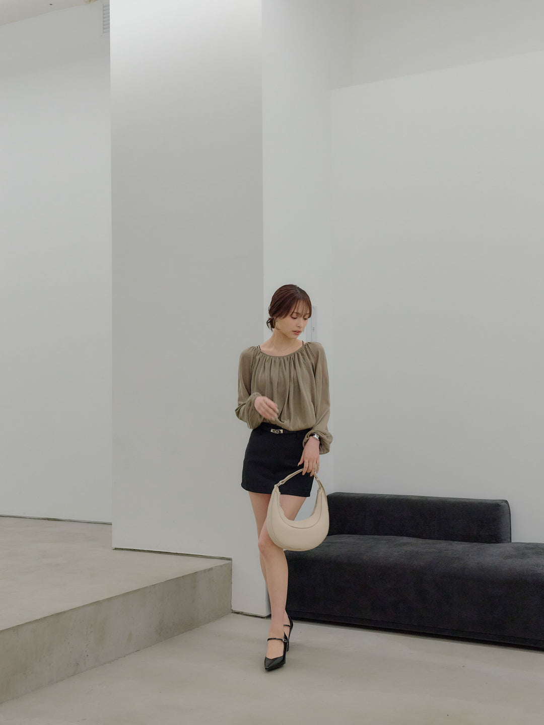 ニュアンスギャザーシアープルオーバー