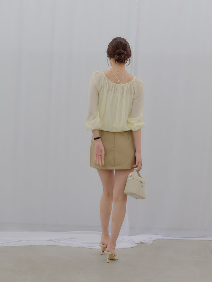 ニュアンスギャザーシアープルオーバー