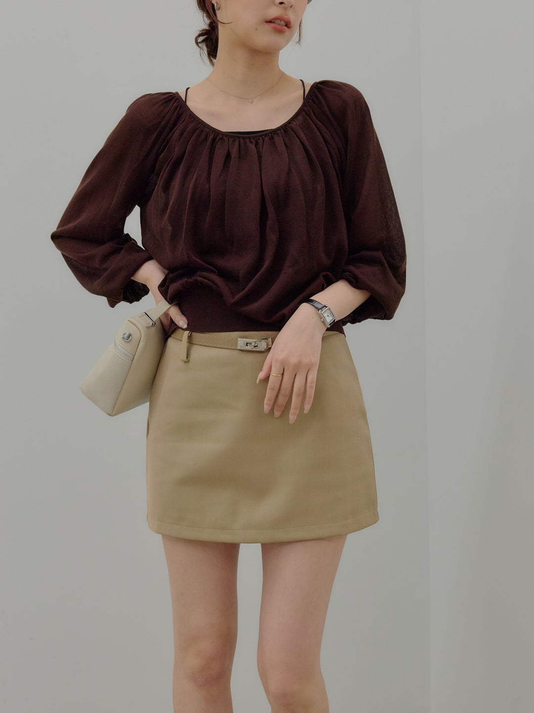 ニュアンスギャザーシアープルオーバー