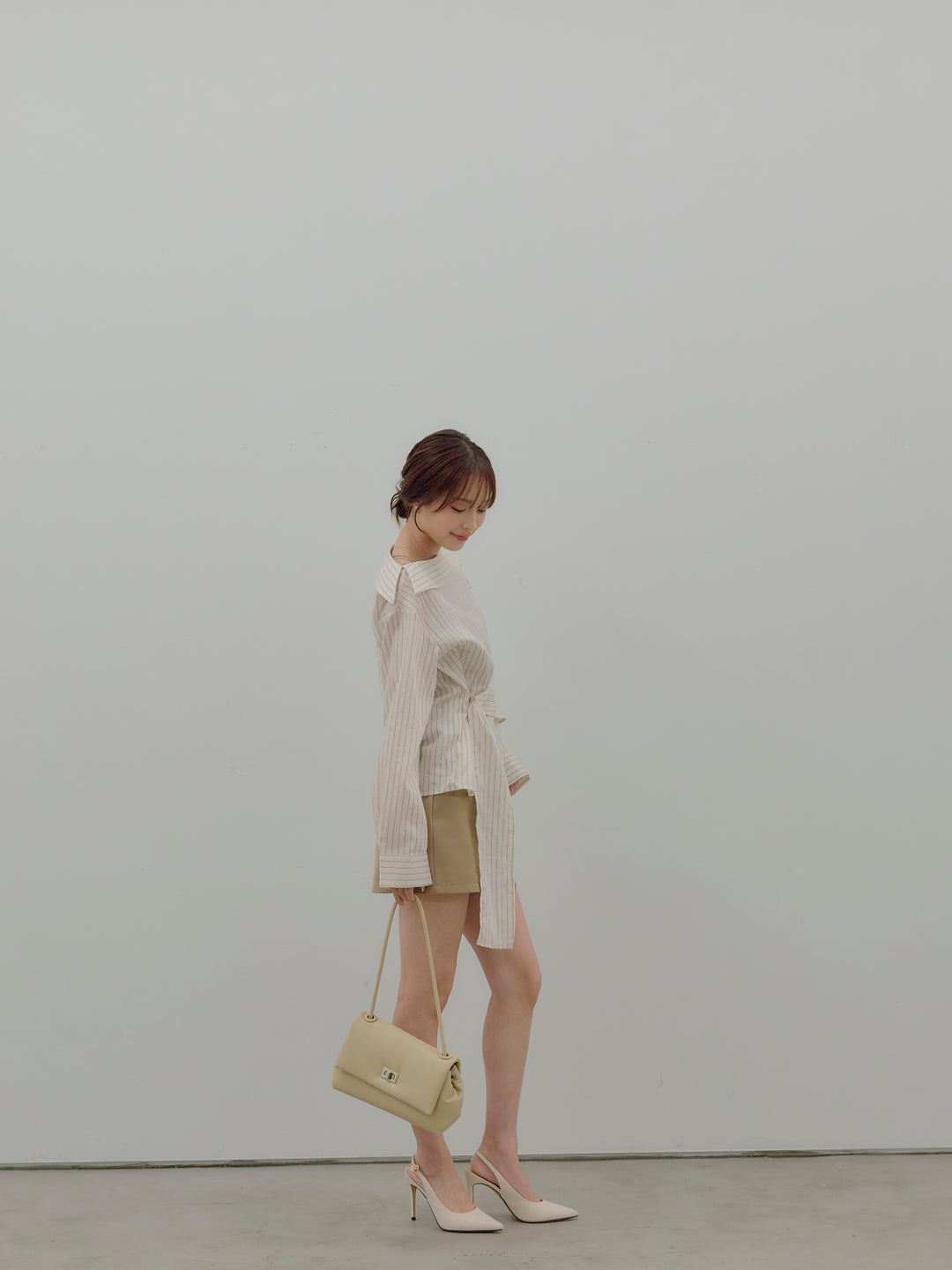 【SET】フロントラップデザインストライプシャツトップス+ベルト付きミニスカート（インバン付き）(2set)