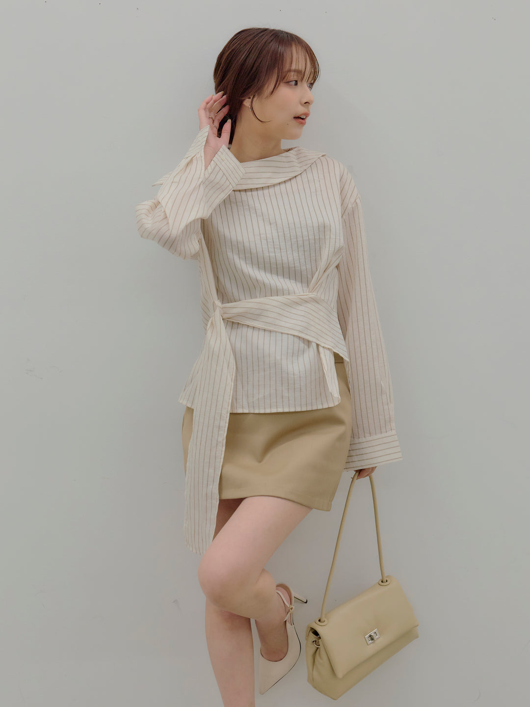 【SET】フロントラップデザインストライプシャツトップス+ベルト付きミニスカート（インバン付き）(2set)