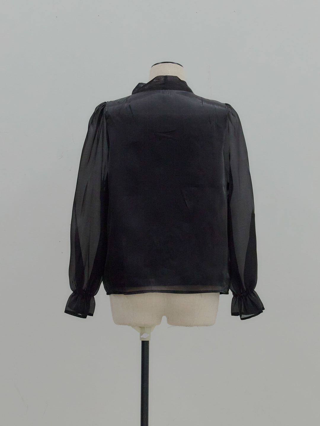 グロッシーオーガンジーボウタイブラウス