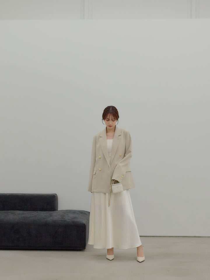 【SET】ゴールドボタンテーラードジャケット+【Essential】Back open satin camisole dress(2set)