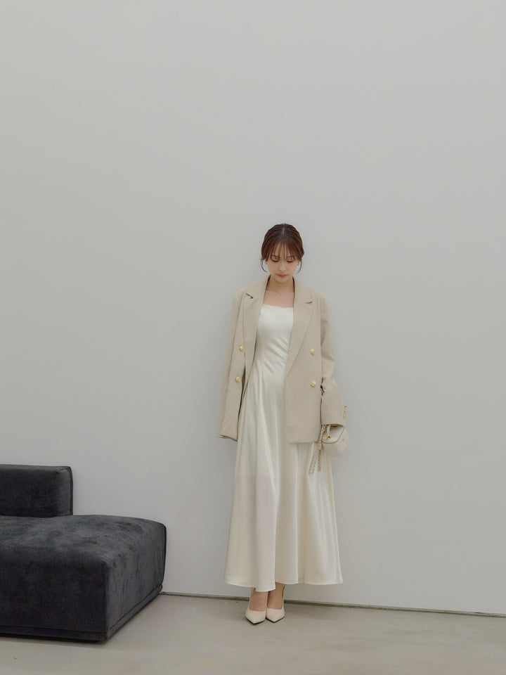 【SET】ゴールドボタンテーラードジャケット+【Essential】Back open satin camisole dress(2set)