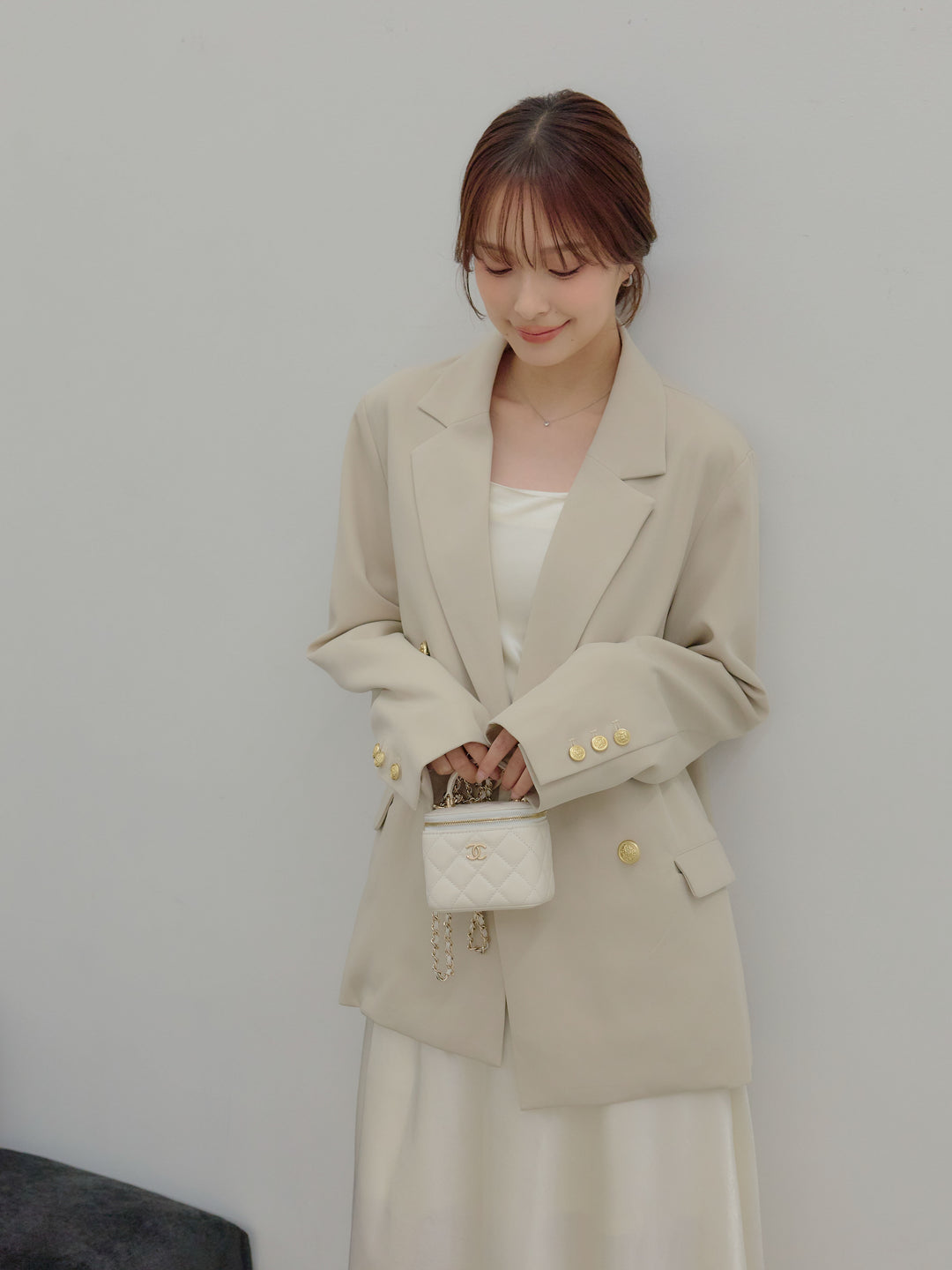 【SET】ゴールドボタンテーラードジャケット+【Essential】Back open satin camisole dress(2set)