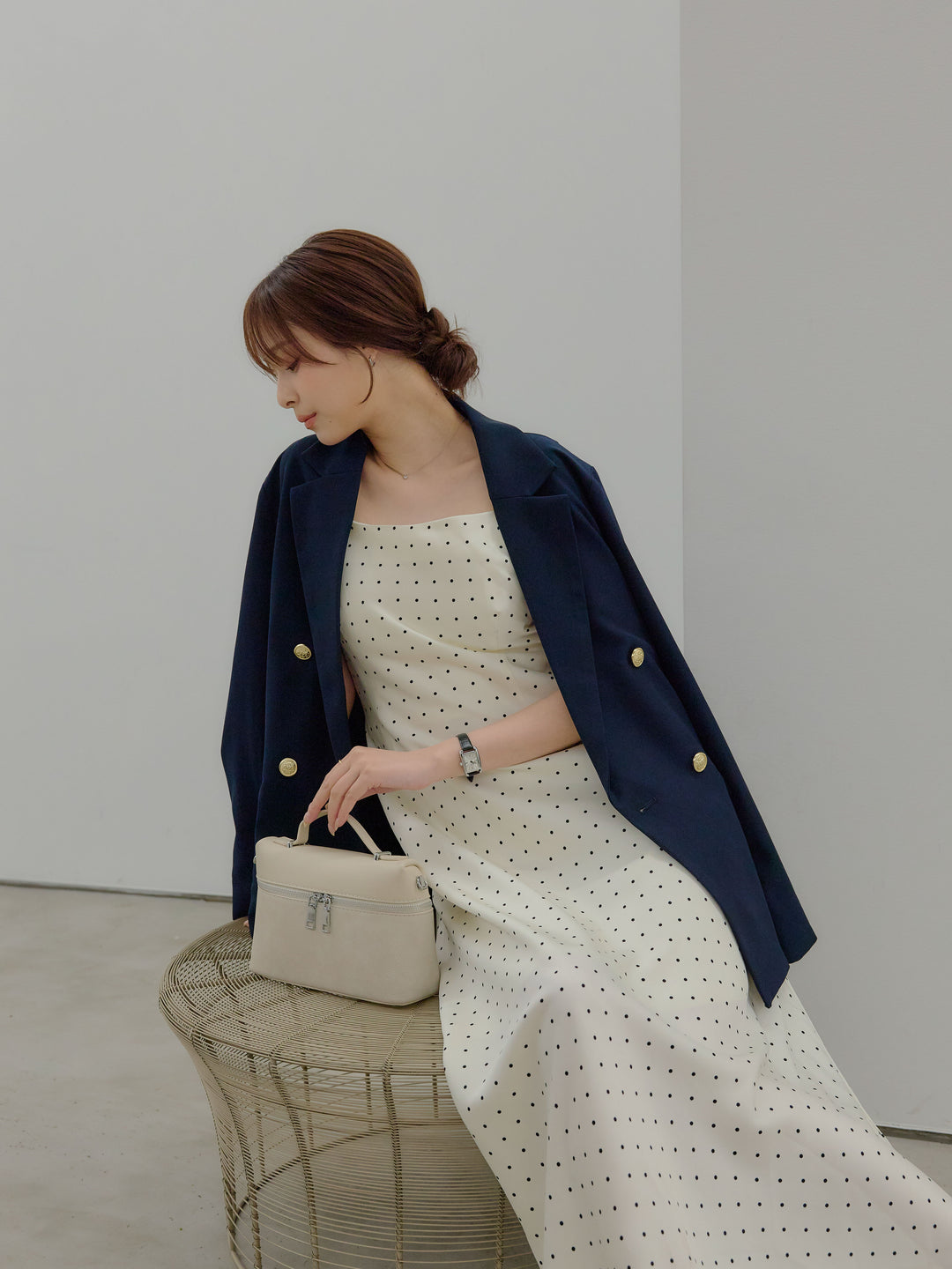 ゴールドボタンテーラードジャケット