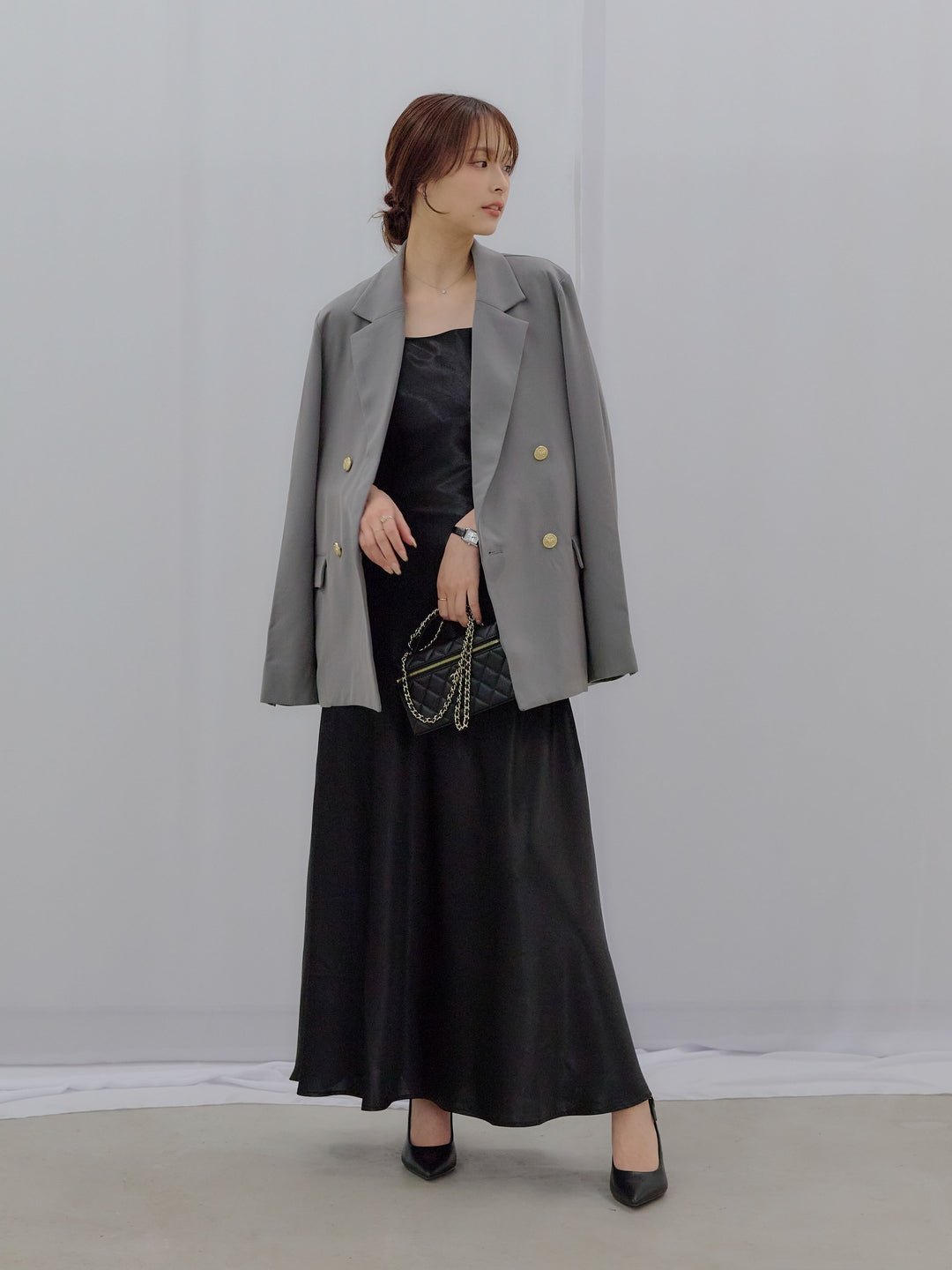 【SET】ゴールドボタンテーラードジャケット+【Essential】Back open satin camisole dress(2set)