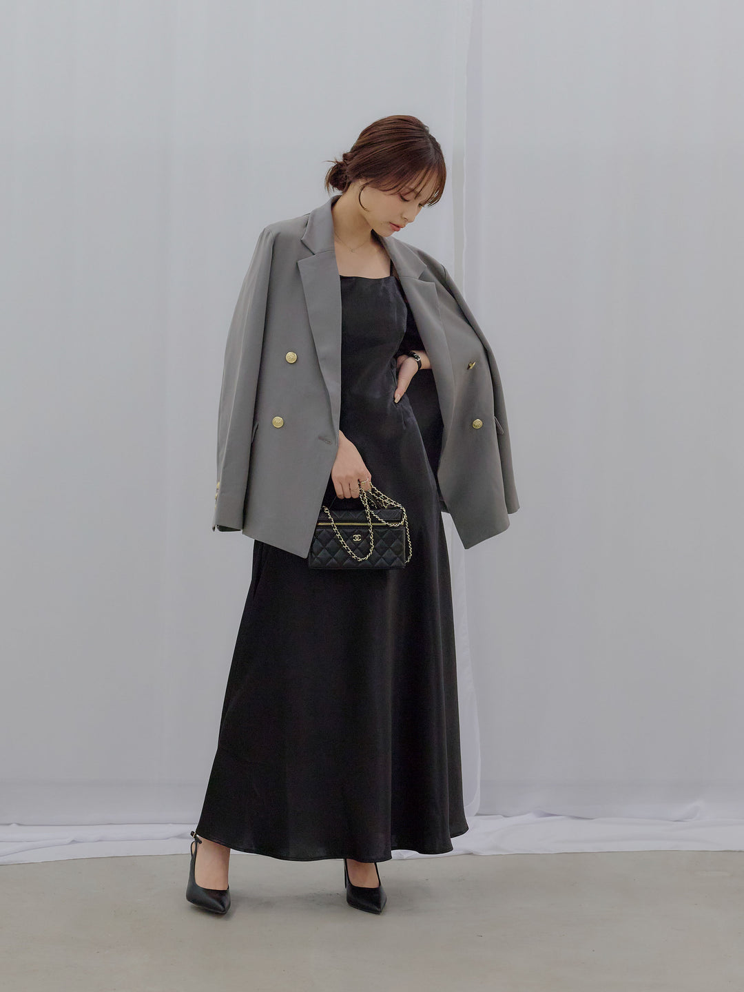 ゴールドボタンテーラードジャケット