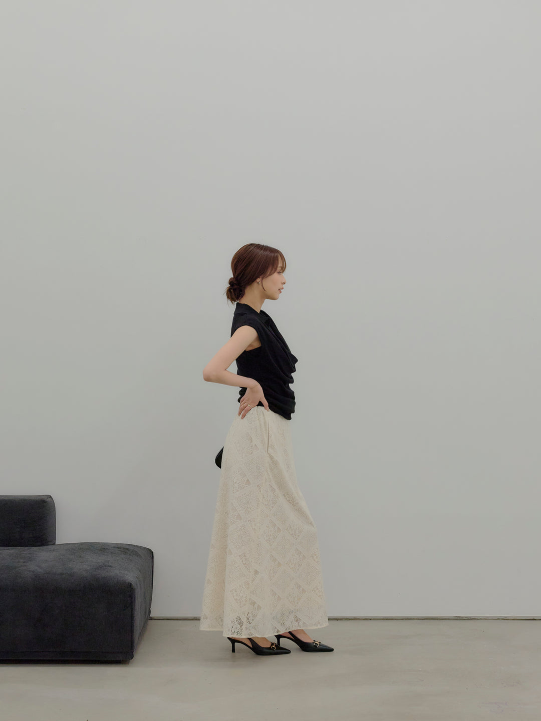 ドレープレイヤードデザイン襟付きノースリーブニットトップス