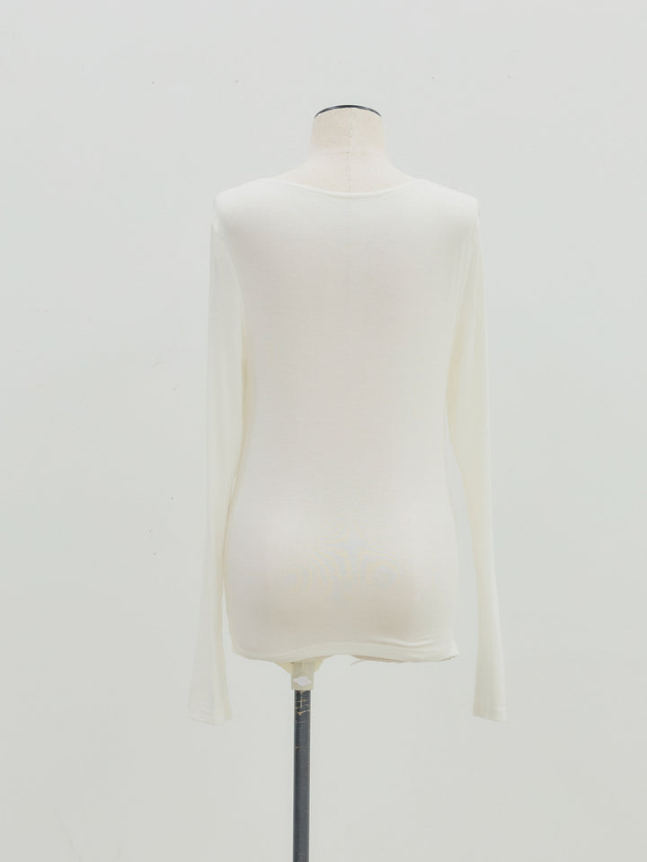 フロントフリルフィットトップス