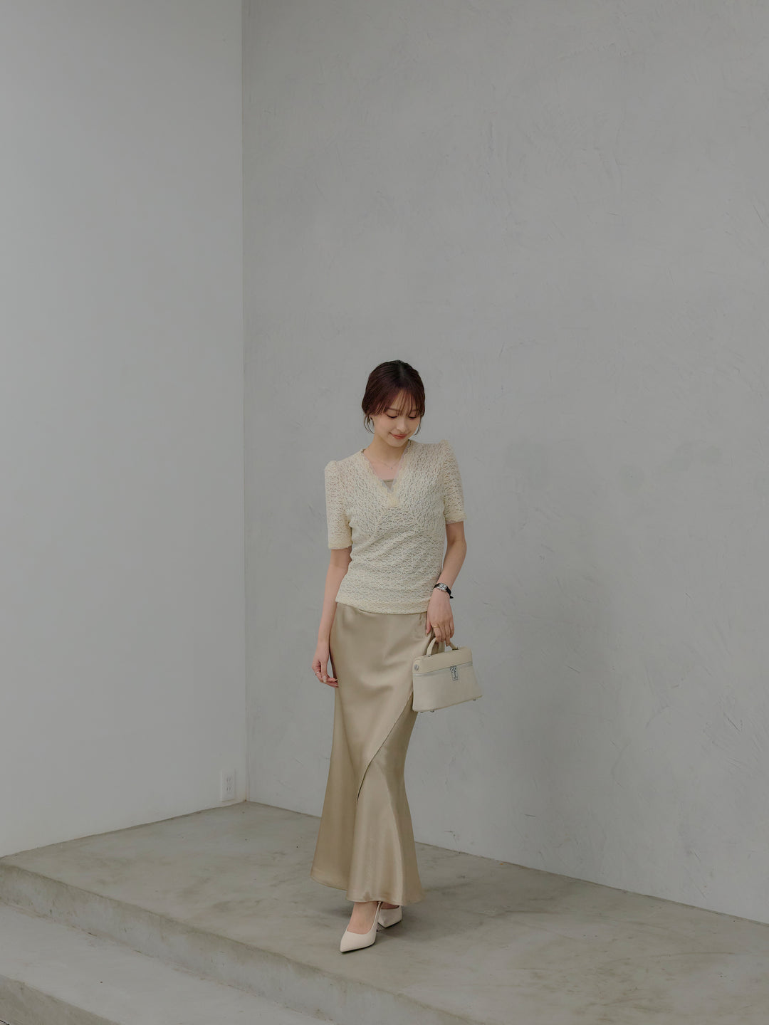 【SET】チュールレイヤードグリッターレースパフスリーブトップス+【Essential】Wrap design satin mermaid skirt(2set)