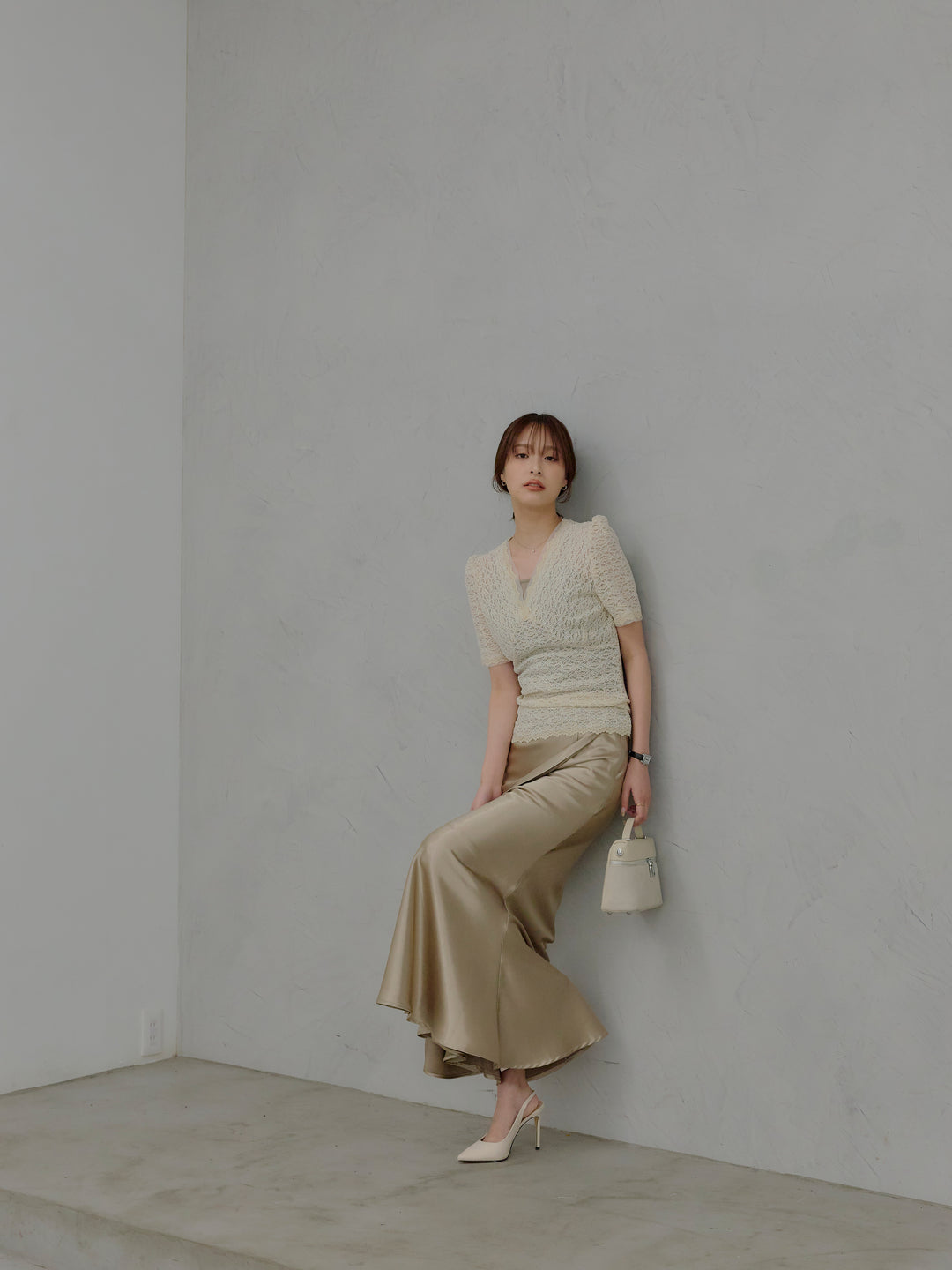 【SET】チュールレイヤードグリッターレースパフスリーブトップス+【Essential】Wrap design satin mermaid skirt(2set)