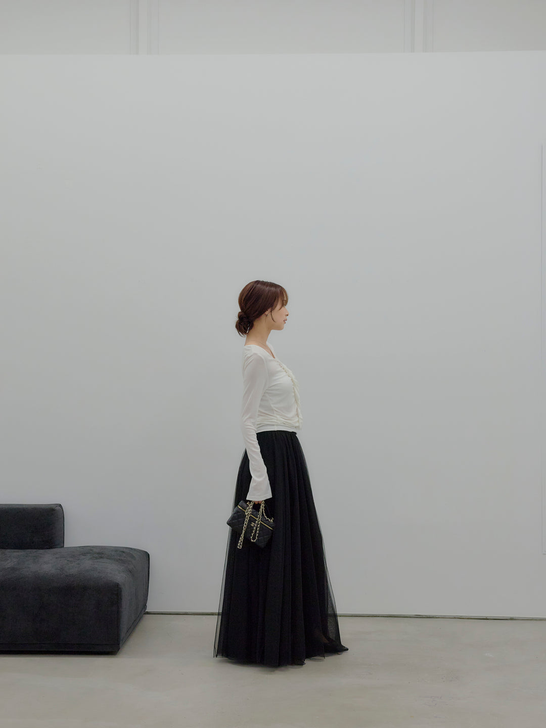 フロントフリルフィットトップス