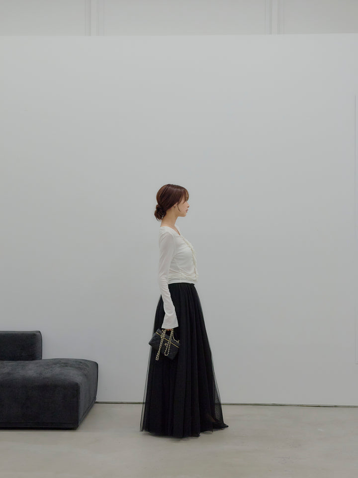 フロントフリルフィットトップス