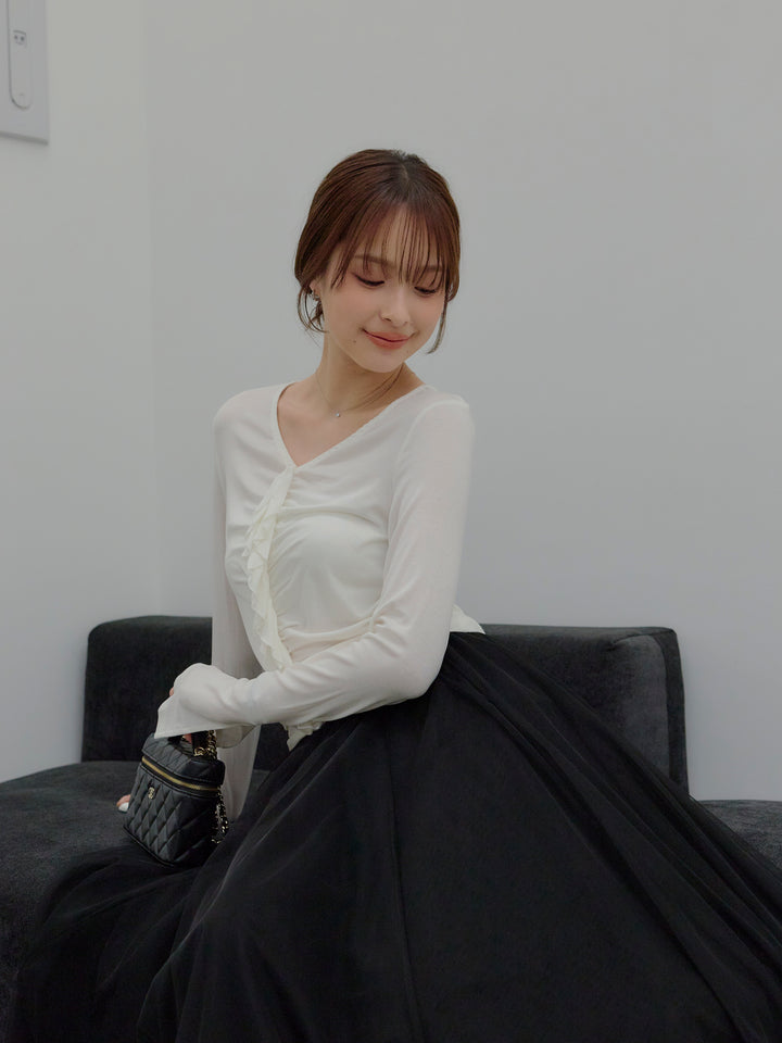 フロントフリルフィットトップス