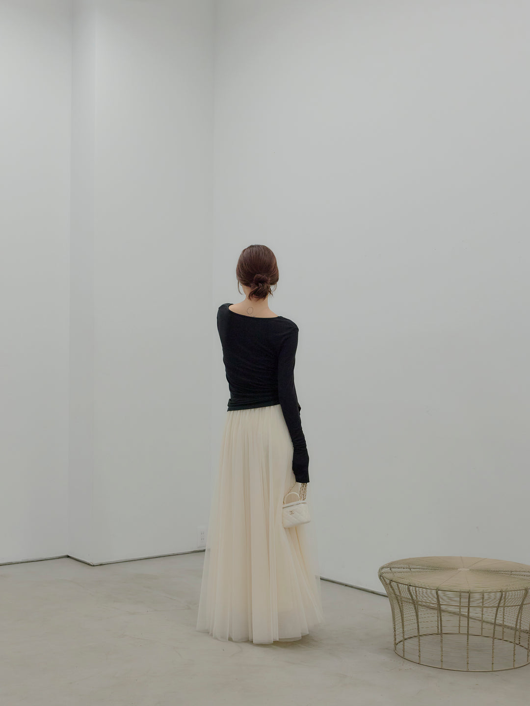 フロントフリルフィットトップス