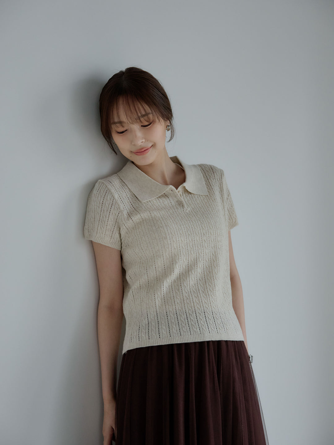 デザイン編み襟付き半袖ニットトップス