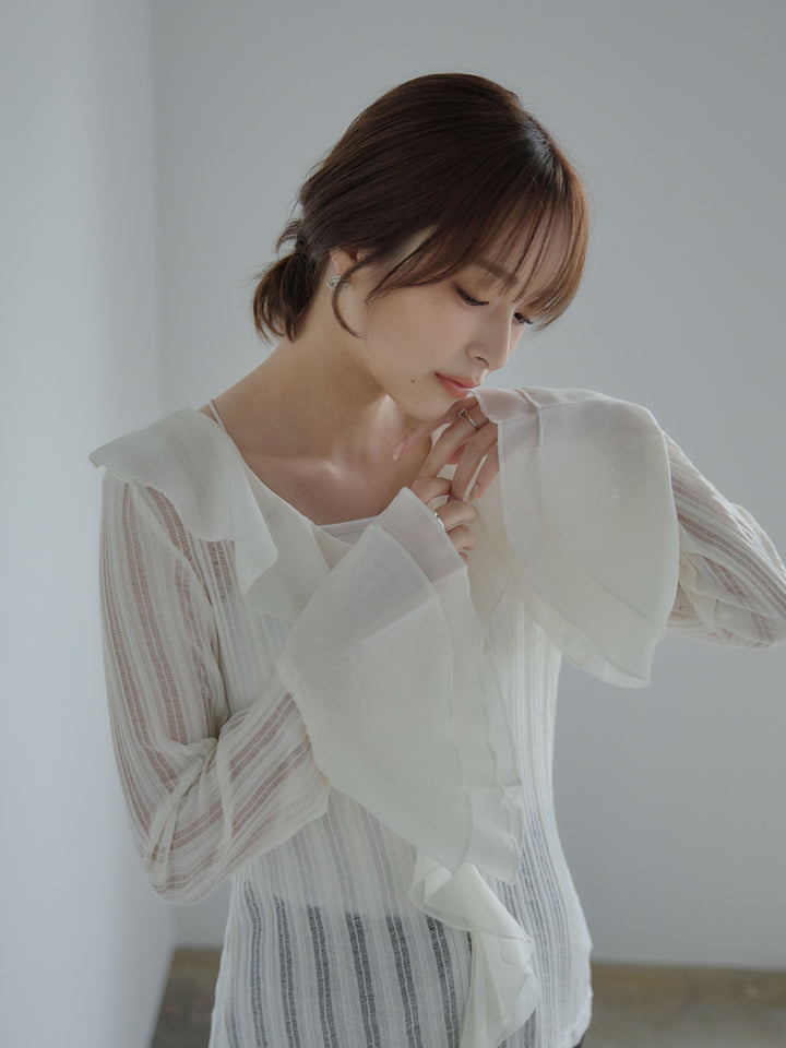 ストライプシアーラッフルトップス