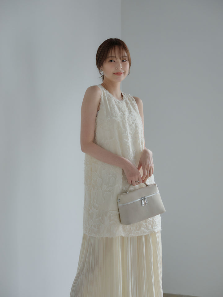 フェザージャガードドッキングノースリーブドレス