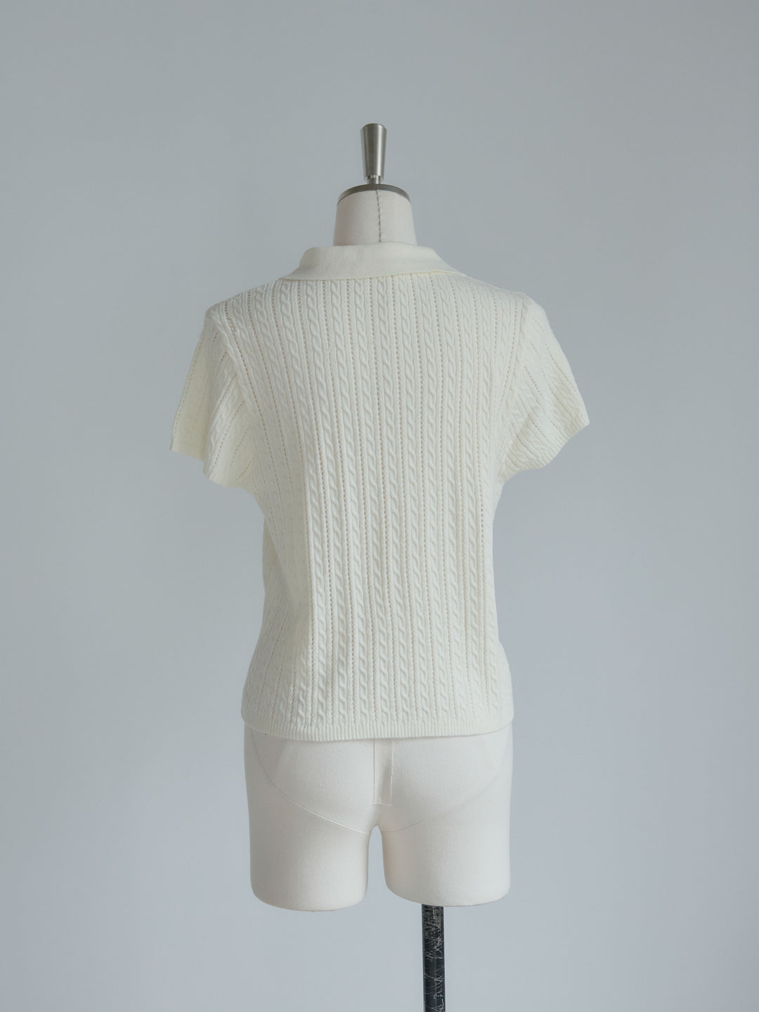 デザイン編み襟付き半袖ニットトップス