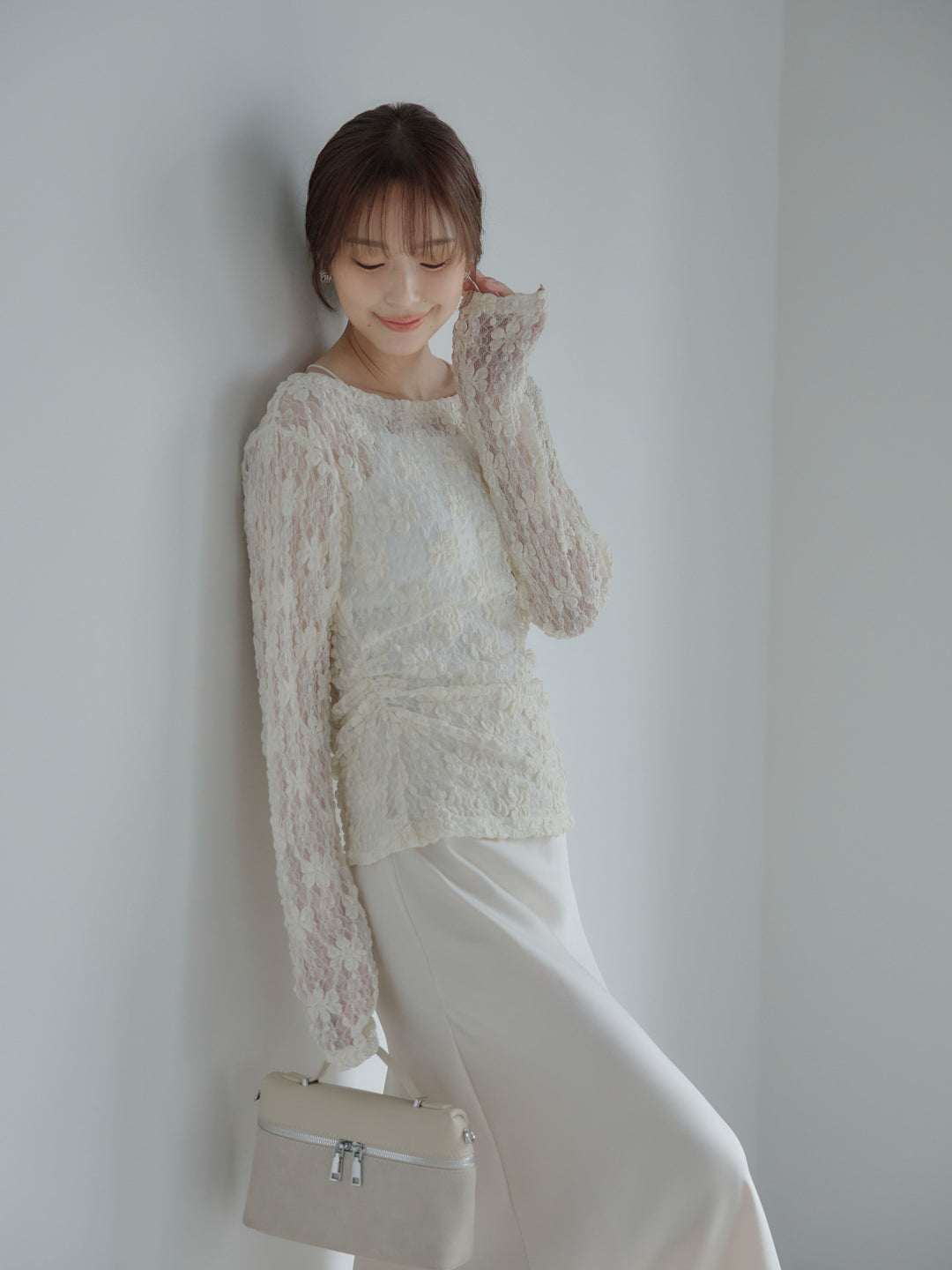 サイドギャザーフラワージャガードシアーカットソー