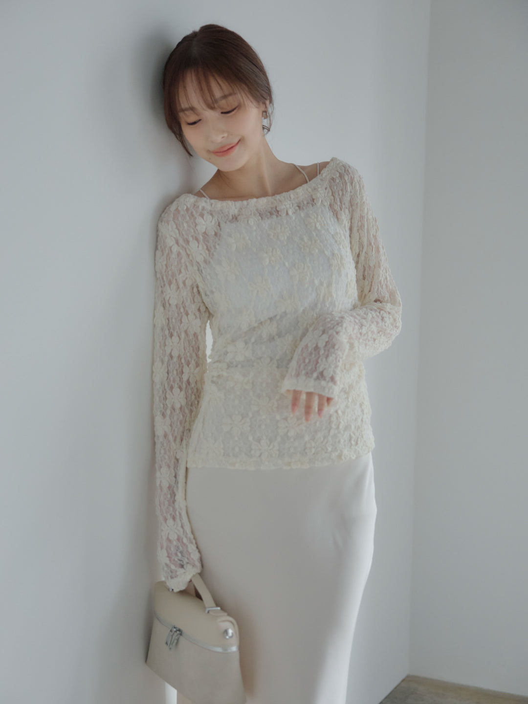 サイドギャザーフラワージャガードシアーカットソー