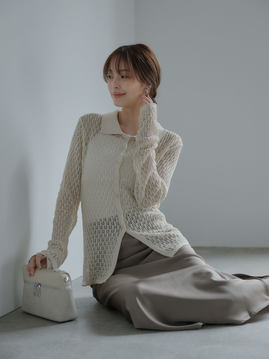 麻タッチ襟付きカーディガン