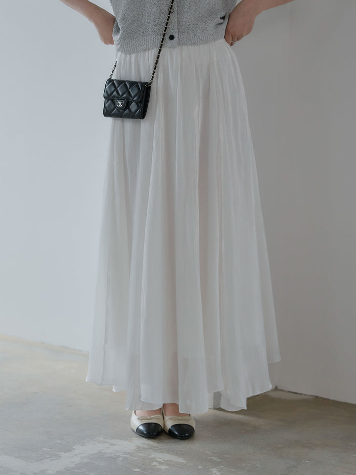 グロッシーフレアスカート