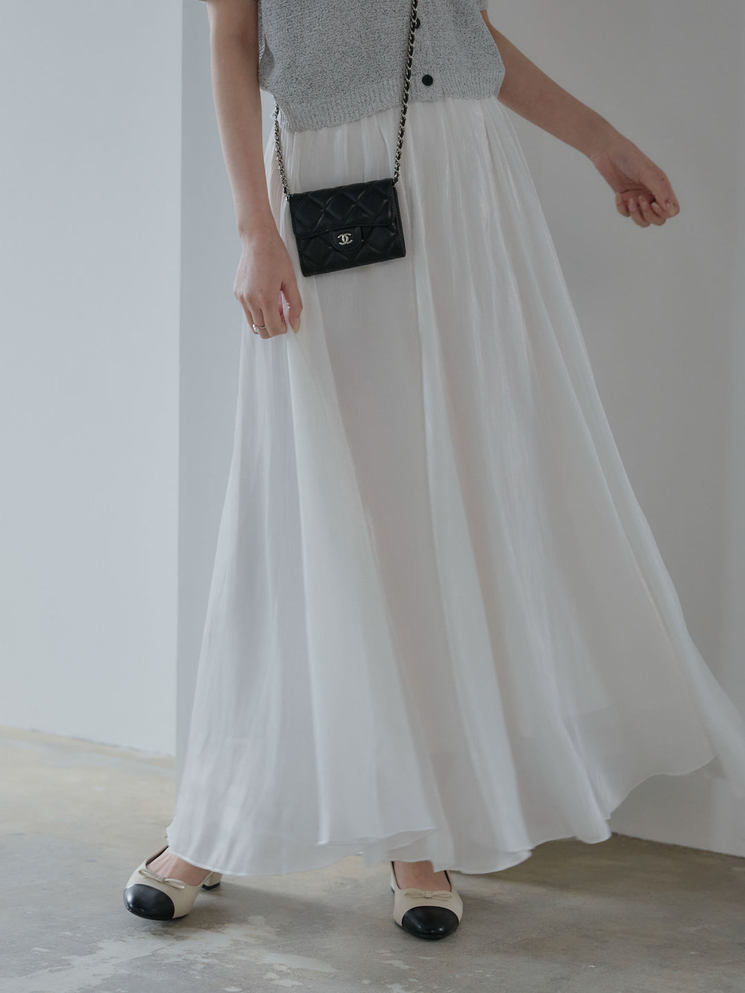 グロッシーフレアスカート