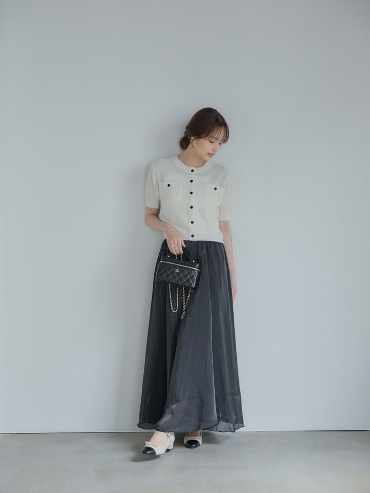 グロッシーフレアスカート