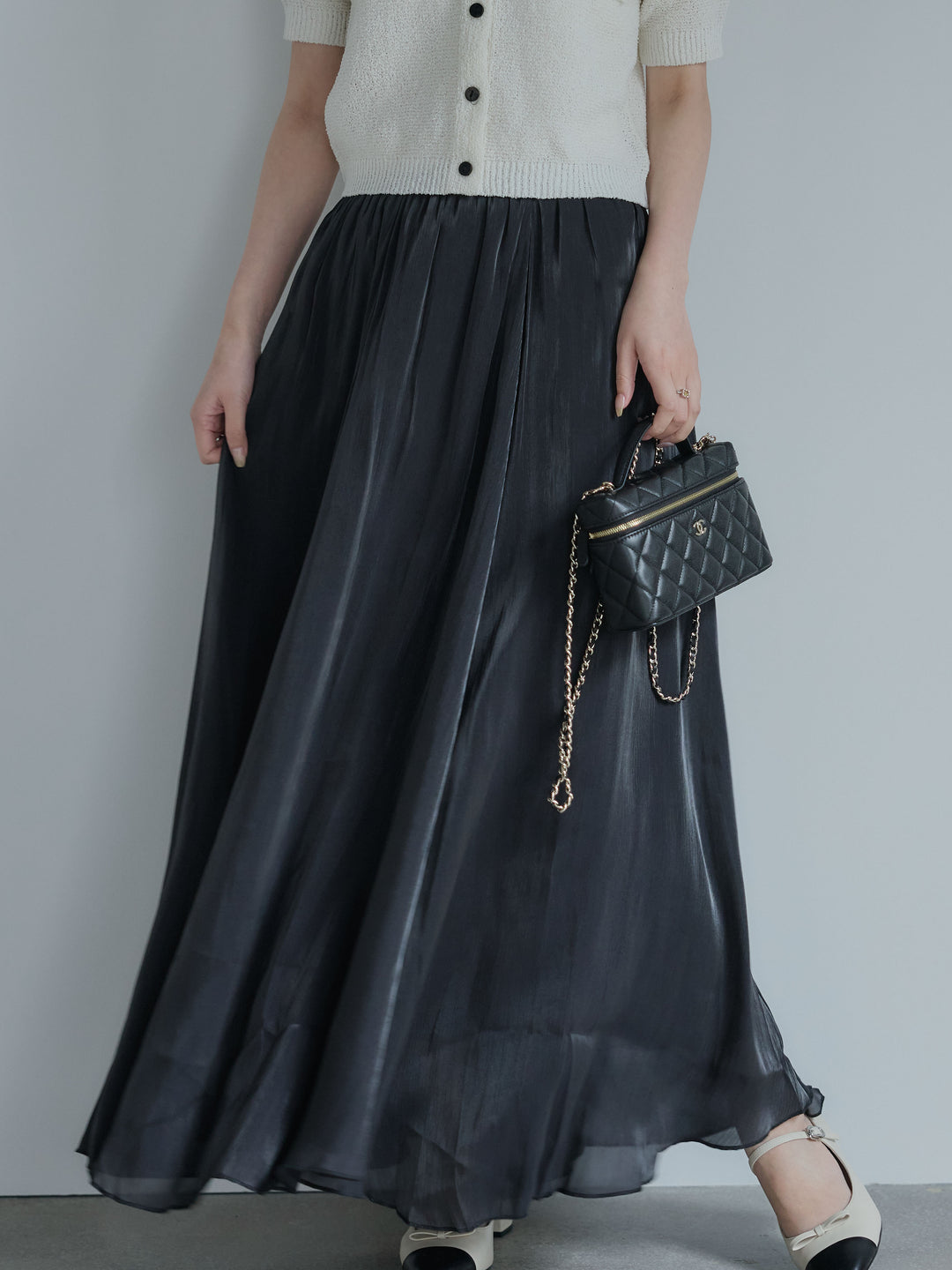 グロッシーフレアスカート